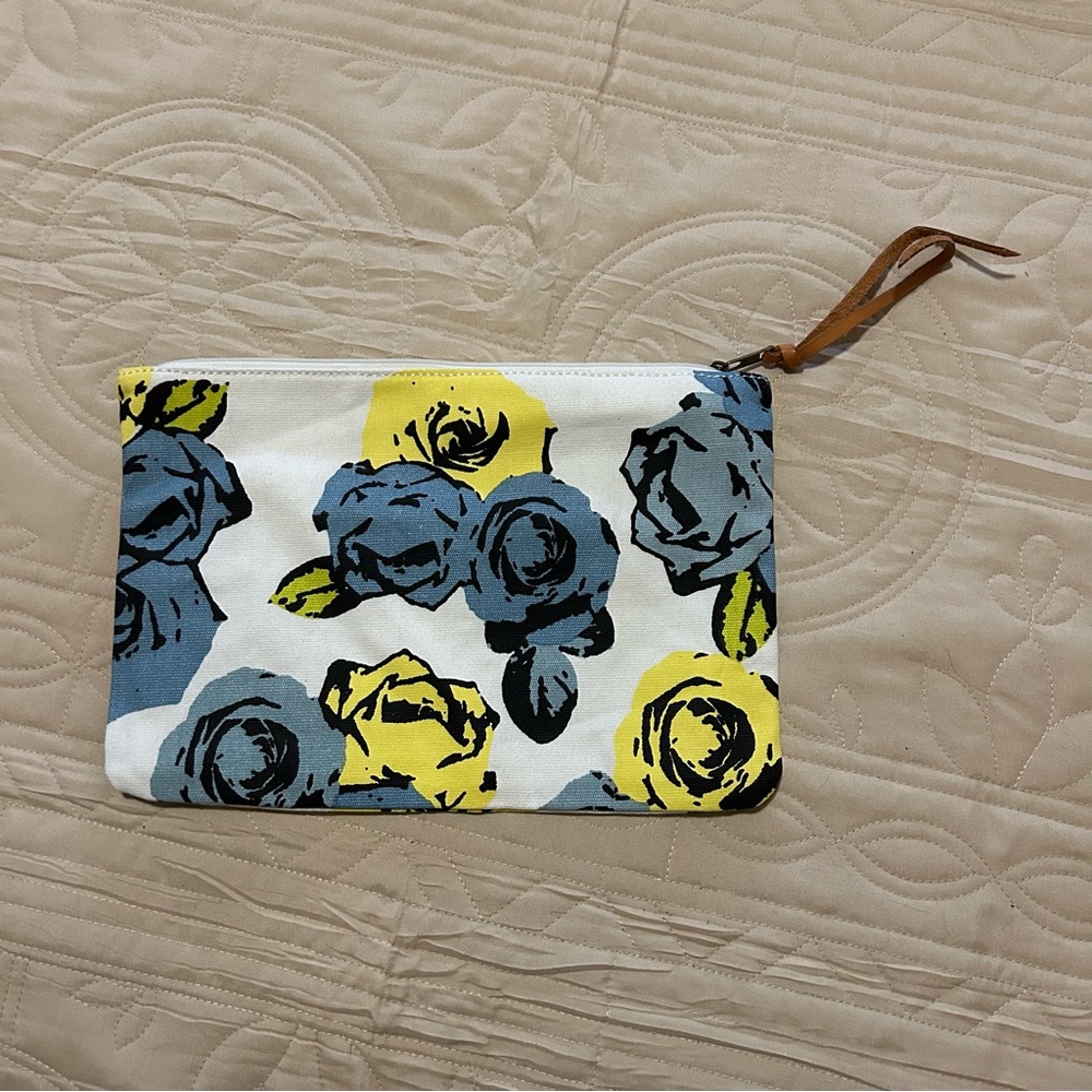 Floral Pouch with Yellow and Gray Roses